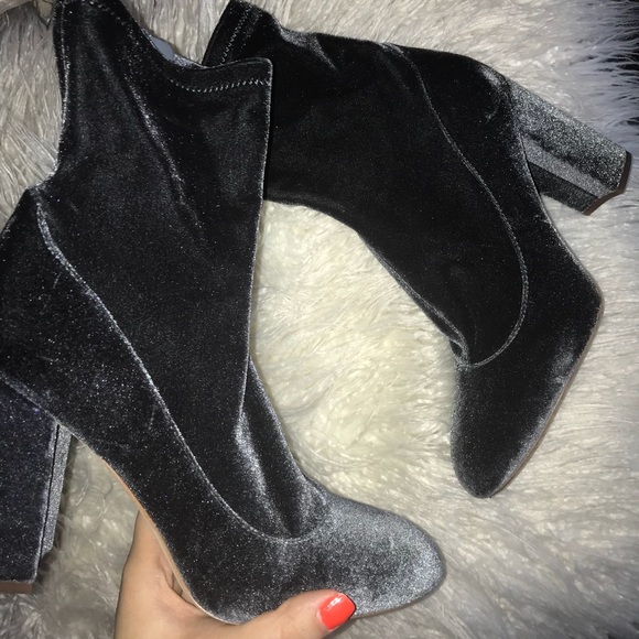 Sam Edelman Calexa Sock Bootie - Picture 2 of 7